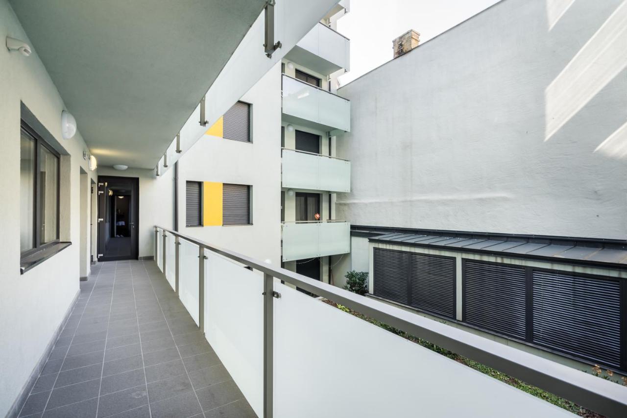 Bpr Brody Street Home บูดาเปสต์ ภายนอก รูปภาพ